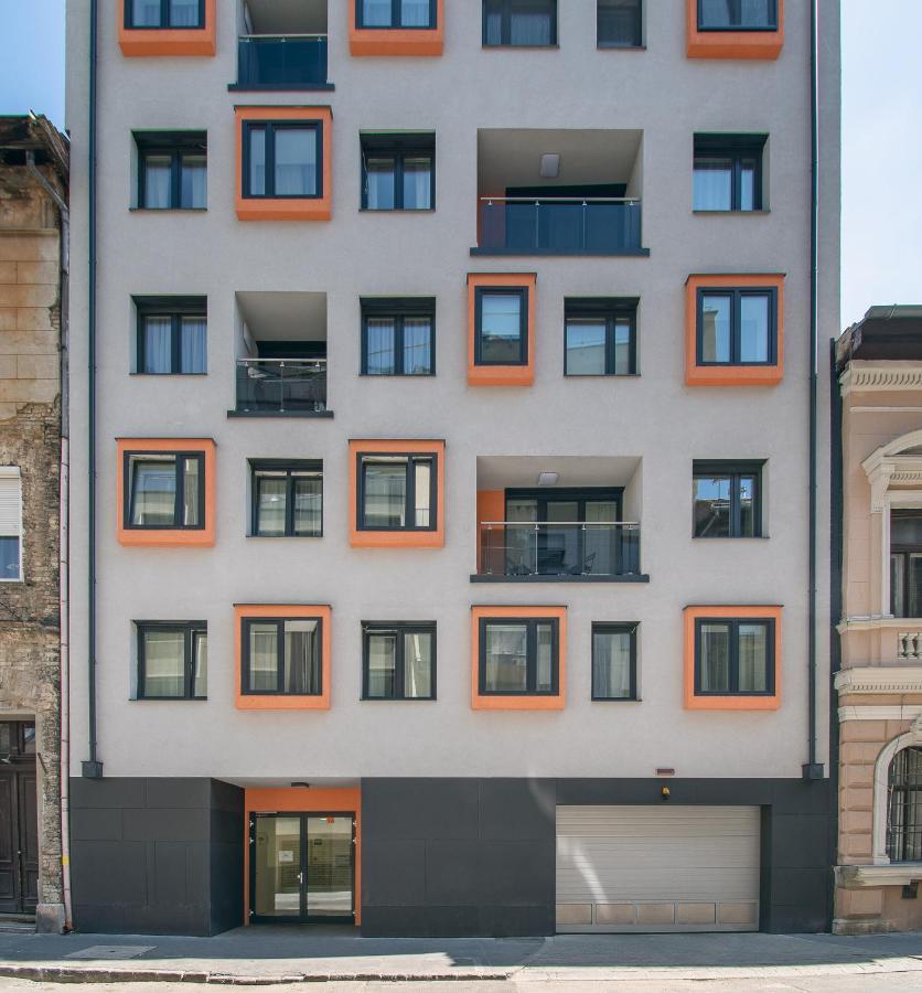 Corvin Apartment With Balcony And Ac Βουδαπέστη Εξωτερικό φωτογραφία